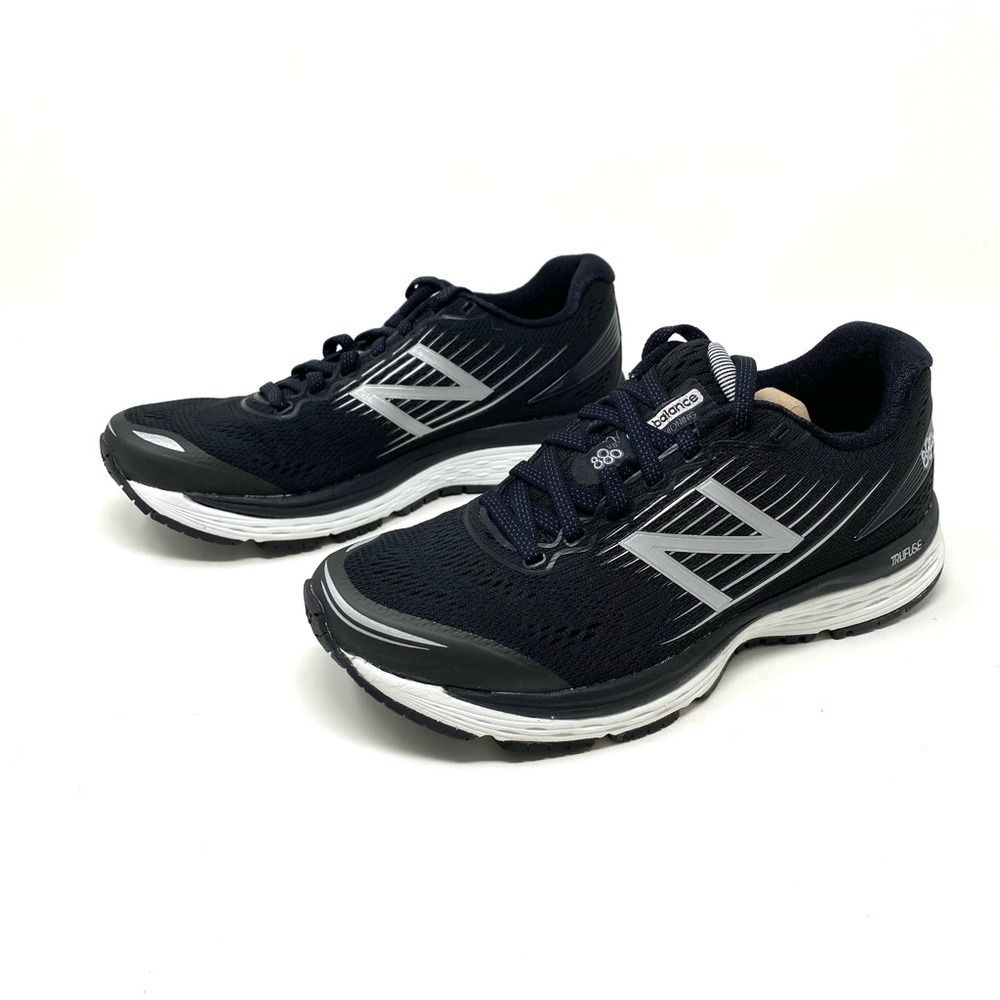 New Balance Womens W880BK8 Black/Silver/White - Picture 2 of 7